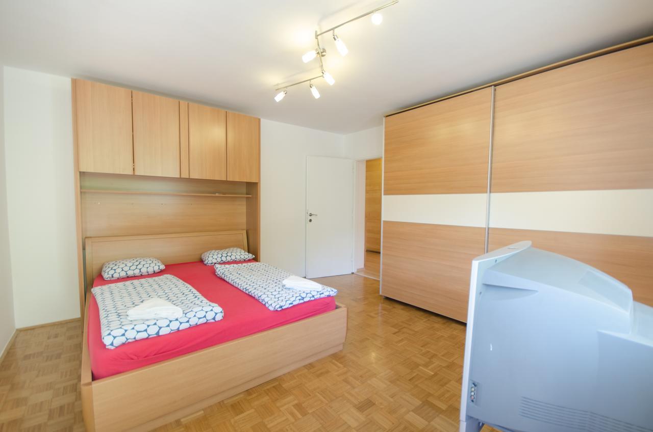 Apartment Near The Train Station Liubliana Exterior foto